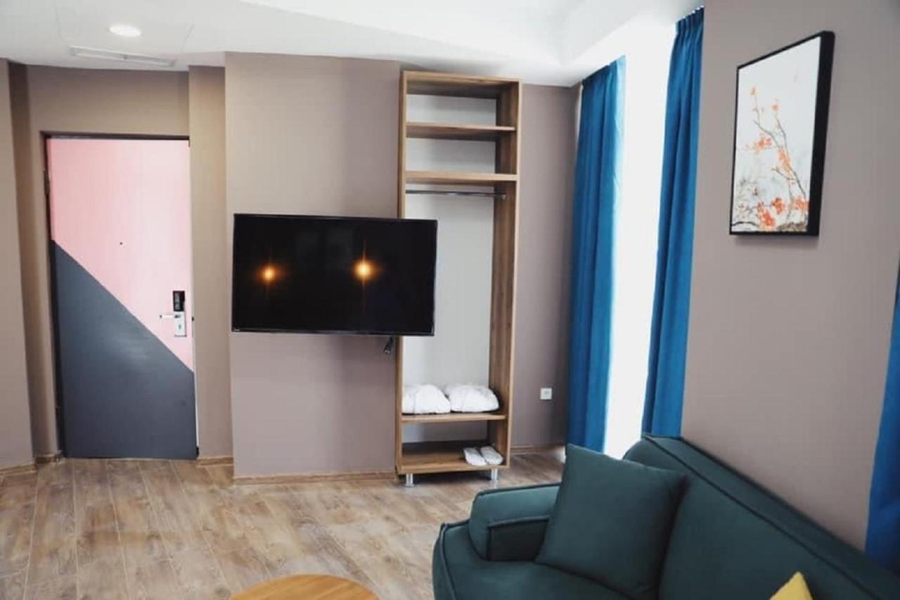 Hotel Linge Tbilissi Extérieur photo